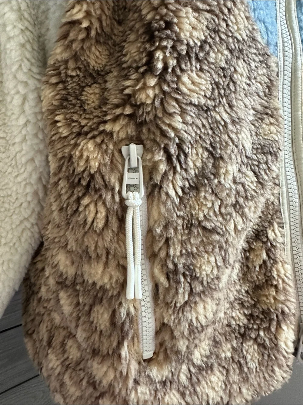 Coach nwt sherpa